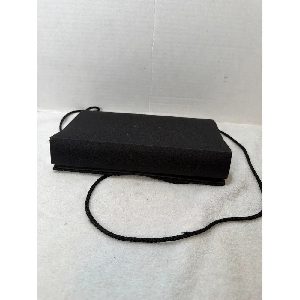 VTG 80s La Regale Ltd. Evening Clutch Womens OS Black‎ Satin Rhinestone Pleated